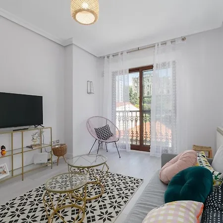 Balcon Con Encanto & Parking 公寓 比戈